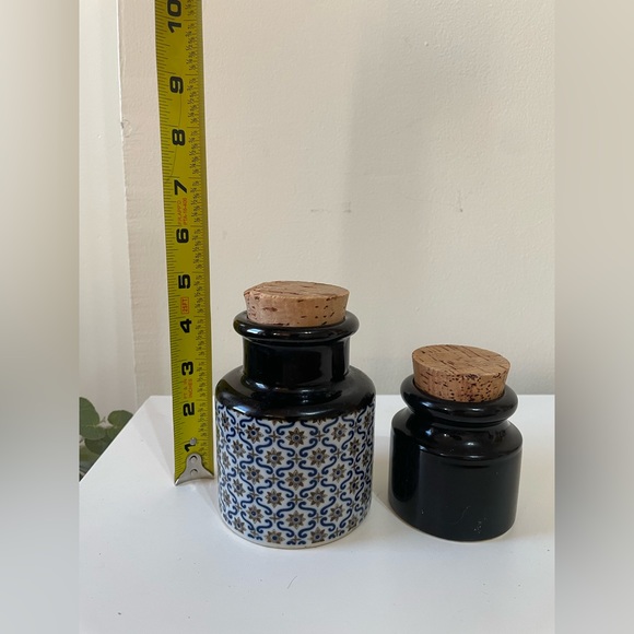 Set of two vintage cork bottle small canister - Picture 5 of 8